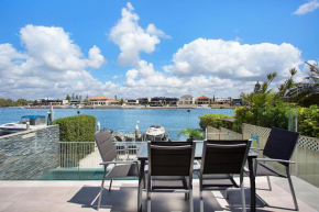 Casa Grande On The Water